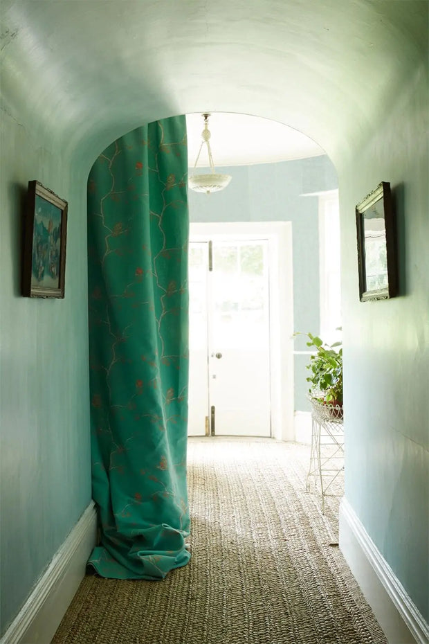 Jade - English Robin - Premium Quality | Supply Showroom