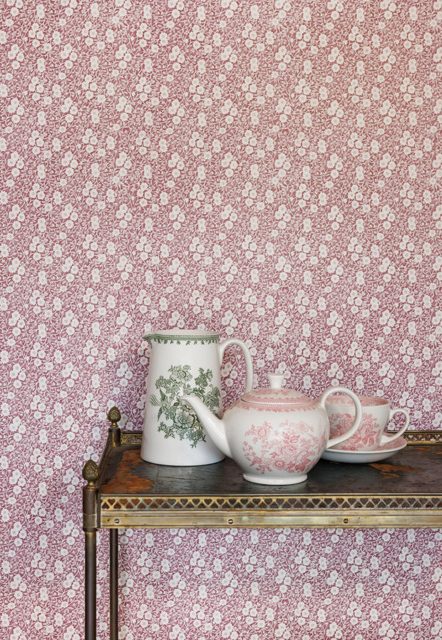 Calico Wallpaper – Burnt Rose | Burleigh x Barneby Gates