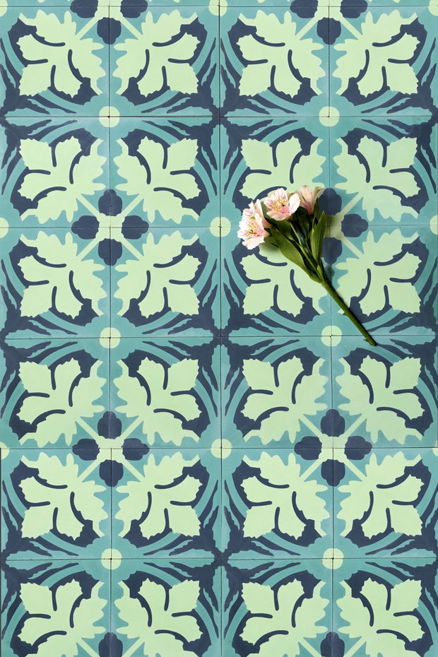 Aqua/Vert Clair/Navy - Tile