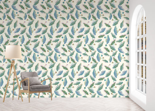 Sarah Gordon Lotus Vine Wallpaper – Cream & Jade