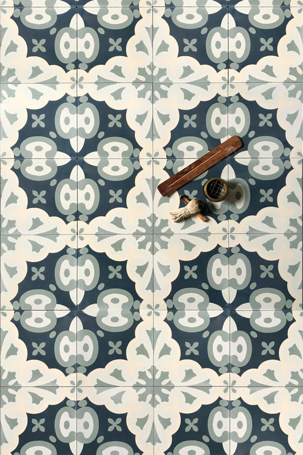 Sage/Blue Asia/Navy/Blanc - Tile