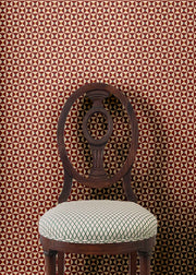 Traditional Red Broken Dishes Wallpaper – 10m Nonwoven Roll