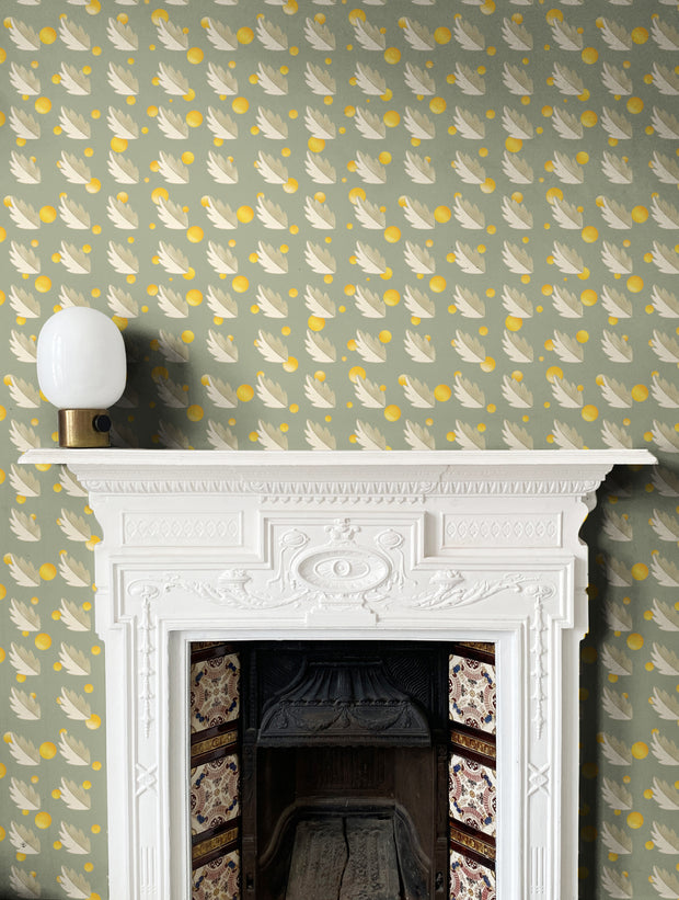 Sunny Sage Faerie Wallpaper – Nonwoven 10m Roll, 48.7cm Repeat