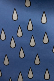 Raindrops on our Rooftops Wallpaper – Luxury Pearlescent Wall Décor