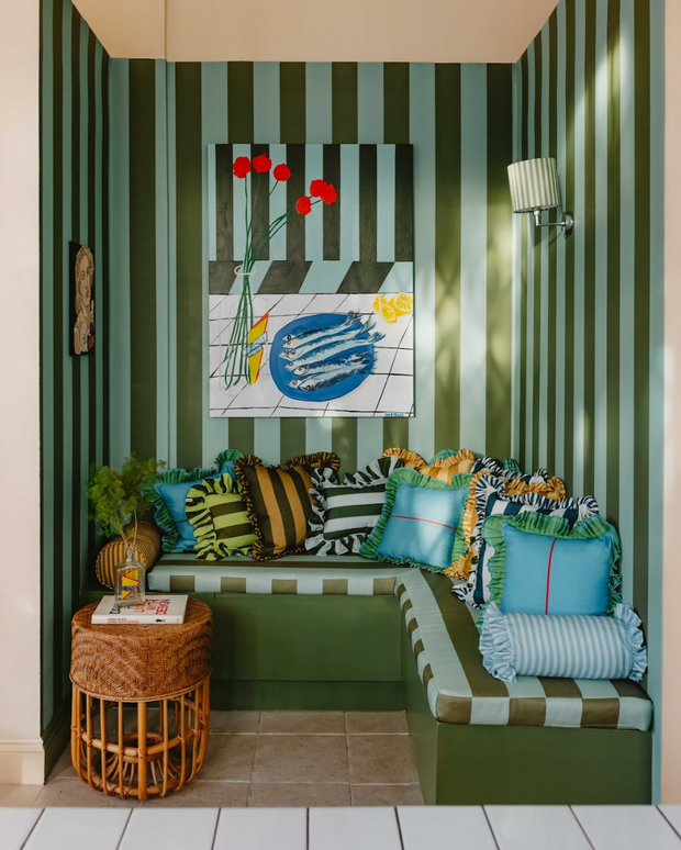 Shutters & Pear - Wallpaper - Midi Stripe Customizable Design | Supply Showroom