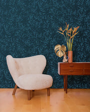 Gunmetal on Charcoal with Opal – Wild Thing Wallpaper | Luxurious Metallic Half-Drop Design