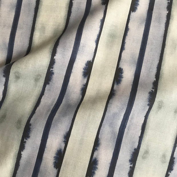 Lavender/Blue on Natural - F