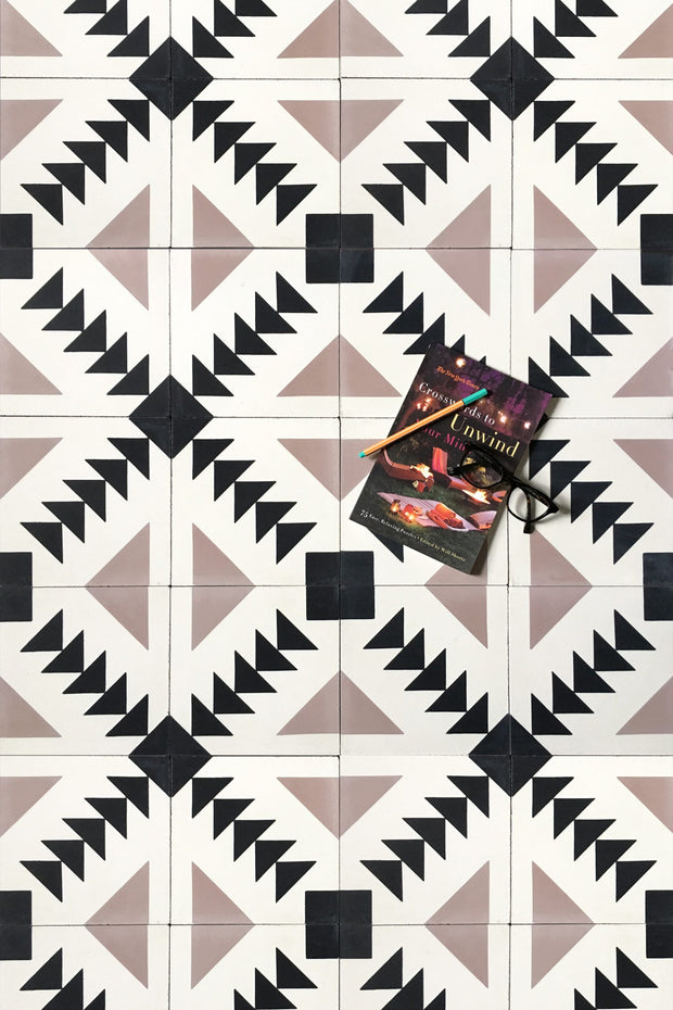 White/Black/Taupe - Tile